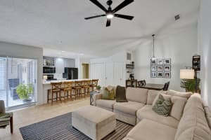 4202 Ridgewood Court, Palm Beach Gardens, FL 33403 Sold 10/03/24