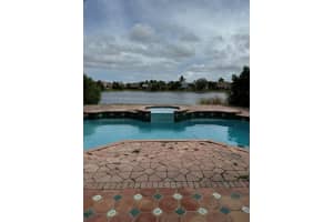 18435 NW 13th Street, Pembroke Pines, FL 33029 Sold 12/02/24