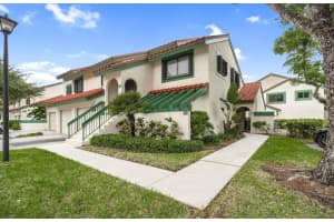 3 Lexington Lane E D, Palm Beach Gardens, FL 33418 Sold 10/30/24