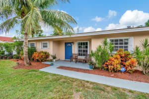 34 Forest Hills Lane, Boca Raton, FL 33431 Sold 10/07/24