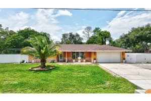 499 SE Calmoso Drive, Port Saint Lucie, FL 34983 Sold 09/13/24