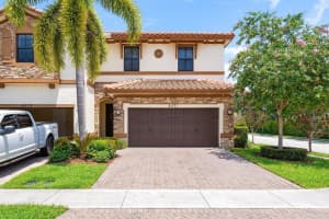 9571 Town Parc Circle S, Parkland, FL 33076 Sold 10/31/24