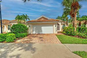 8245 SE Palm Hammock Lane, Hobe Sound, FL 33455 Sold 02/28/25