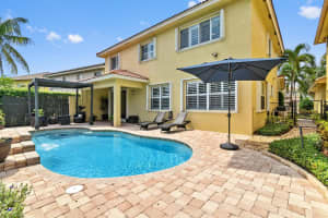 9035 Silver Glen Way, Lake Worth, FL 33467 Sold 09/27/24