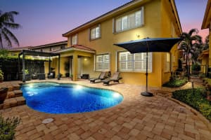 9035 Silver Glen Way, Lake Worth, FL 33467 Sold 09/27/24