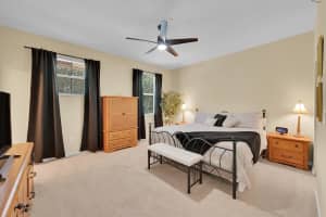 8152 Cascada Isle Drive, Cooper City, FL 33024 Sold 02/11/25