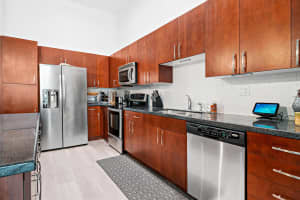 300 S Australian Avenue 106, West Palm Beach, FL 33401 Sold 12/13/24