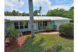 285 Live Oak Drive, Vero Beach, FL 32963 Sold 03/06/25