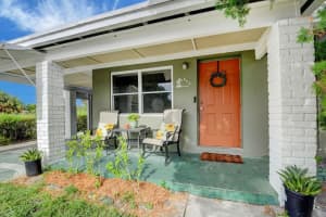 802 S C Street, Lake Worth Beach, FL 33460 Sold 11/07/24