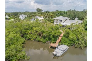 395 Live Oak Drive, Vero Beach, FL 32963 - MLS#R11011180