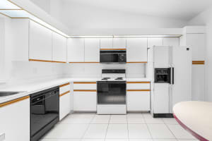 6387 Mill Pointe Circle, Delray Beach, FL 33484 Sold 12/02/24