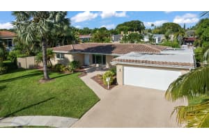 1233 SE 11th Avenue, Deerfield Beach, FL 33441 Sold 01/27/25