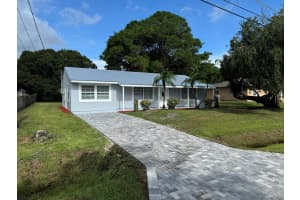4711 Myrtle Drive, Fort Pierce, FL 34982 Sold 09/30/24
