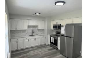 4711 Myrtle Drive, Fort Pierce, FL 34982 Sold 09/30/24