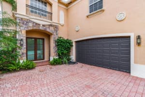 9378 Cobblestone Brooke Court, Boynton Beach, FL 33472 Sold 01/15/25