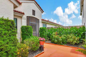 12541 Shoreside Lane Lane, Wellington, FL 33414 Sold 09/23/24