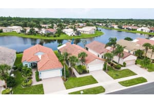 332 NW Breezy Point Loop, Port Saint Lucie, FL 34986 Sold 10/08/24