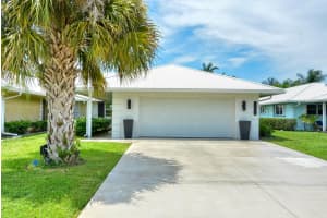 3890 SE Fairway E, Stuart, FL 34997 Sold 09/25/24
