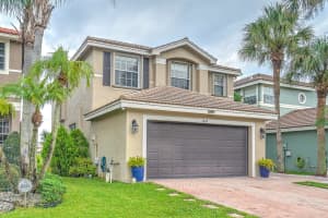 MLS# R11011454, Green Acres, Florida 33463