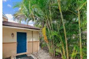 8455 SE Church Street 13, Hobe Sound, FL 33455 - MLS#R11011733