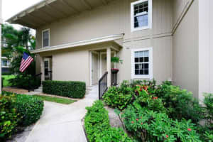18480 SE Wood Haven Lane H, Jupiter, FL 33469 Sold 10/03/24