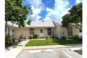 355 Bennington Lane, Lake Worth, FL 33467 Sold 02/14/25