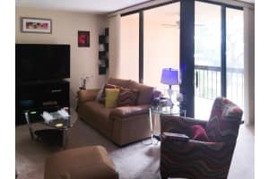 500 Egret Circle 8209, Delray Beach, FL 33444 Sold 12/05/24