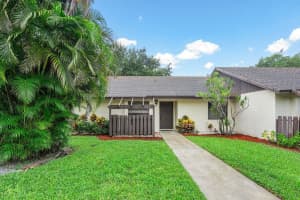 101 Via De Casas Norte, Boynton Beach, FL 33426 Sold 09/13/24