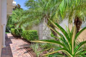 8793 SE Retreat Drive, Hobe Sound, FL 33455 Sold 11/07/24