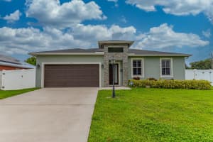 901 SW Connecticut Terrace, Port Saint Lucie, FL 34953 Sold 12/06/24