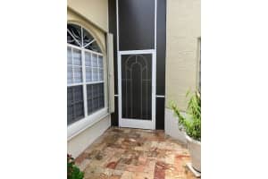 6136 Floral Lakes Drive, Delray Beach, FL 33484 Sold 10/01/24