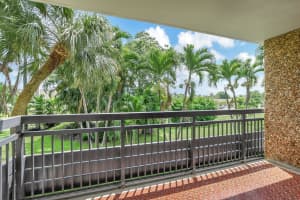 555 NW 4th Avenue Avenue 219, Boca Raton, FL 33432 Sold 02/14/25
