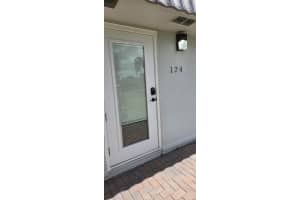 124 Valencia F, Delray Beach, FL 33446 Sold 07/02/25