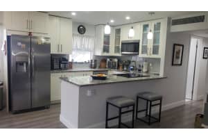 124 Valencia F, Delray Beach, FL 33446 Sold 07/02/25