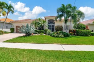 MLS# R11012081, Boynton Beach, Florida 33437