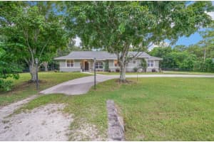 15438 93rd Street N, The Acreage, FL 33412 Sold 11/25/24