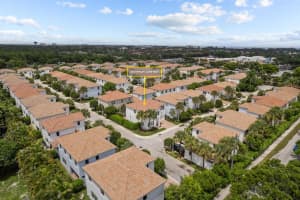 425 Tiffany Oaks Way, Boynton Beach, FL 33435 Sold 10/16/24