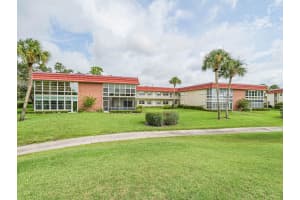 105 Spring Lake Court 101, Vero Beach, FL 32962 Sold 10/18/24
