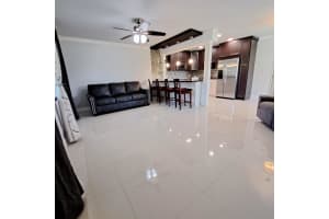 317 Norwich N, West Palm Beach, FL 33417 Sold 10/08/25