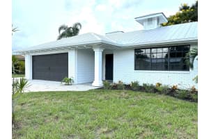 733 SE White Avenue, Port Saint Lucie, FL 34983 Sold 09/25/24