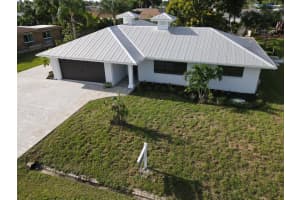 733 SE White Avenue, Port Saint Lucie, FL 34983 Sold 09/25/24