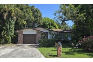 812 Palm Avenue, Fort Pierce, FL 34982 Sold 09/20/24