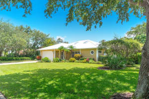 5358 SE Running Oak Circle, Stuart, FL 34997 Sold 11/06/24