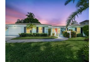 16 Park Avenue, Vero Beach, FL 32960 Sold 09/17/24