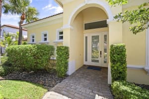 167 Magnolia Way, Tequesta, FL 33469 Sold 09/23/24