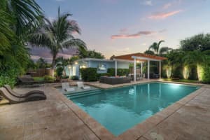 1601 S Palmway, Lake Worth Beach, FL 33460 Sold 03/17/25