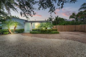 1601 S Palmway, Lake Worth Beach, FL 33460 Sold 03/17/25