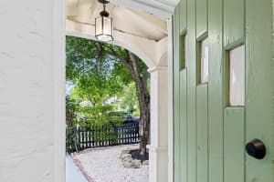 624 32nd Street, West Palm Beach, FL 33407 Sold 04/01/25