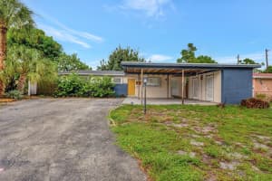 1022 Park Circle S, West Palm Beach, FL 33405 Sold 01/06/25