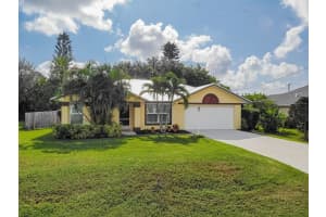 6924 NW Hershy Circle, Port Saint Lucie, FL 34983 Sold 10/16/24
